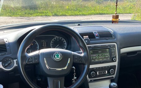 Skoda Octavia, 2011 год, 990 000 рублей, 9 фотография
