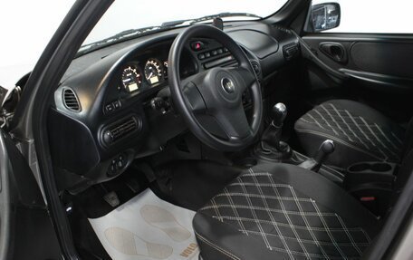Chevrolet Niva I рестайлинг, 2017 год, 820 000 рублей, 17 фотография