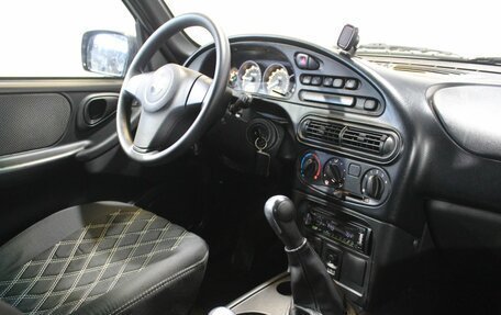 Chevrolet Niva I рестайлинг, 2017 год, 820 000 рублей, 14 фотография