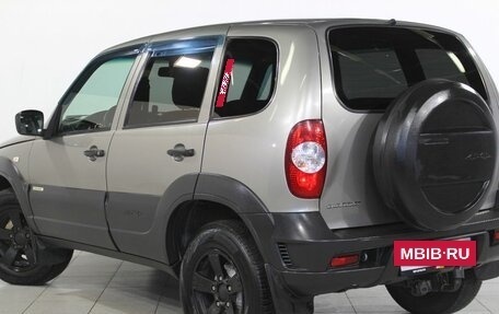 Chevrolet Niva I рестайлинг, 2017 год, 820 000 рублей, 7 фотография