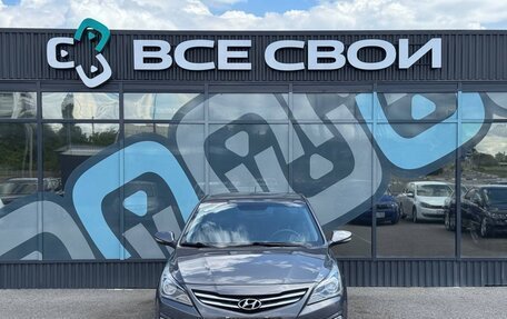 Hyundai Solaris II рестайлинг, 2015 год, 1 050 000 рублей, 5 фотография