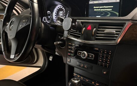 Mercedes-Benz E-Класс, 2011 год, 1 800 000 рублей, 17 фотография