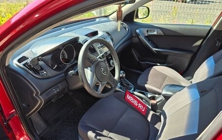 KIA Cerato III, 2010 год, 750 000 рублей, 8 фотография