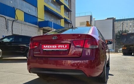 KIA Cerato III, 2010 год, 750 000 рублей, 3 фотография
