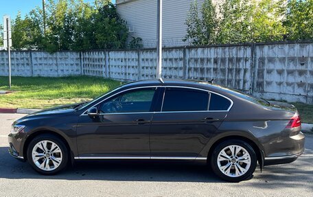 Volkswagen Passat B8 рестайлинг, 2015 год, 2 000 000 рублей, 9 фотография