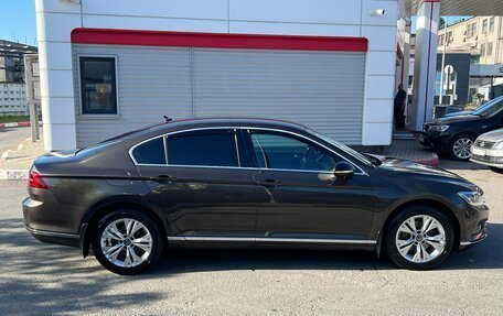 Volkswagen Passat B8 рестайлинг, 2015 год, 2 000 000 рублей, 10 фотография