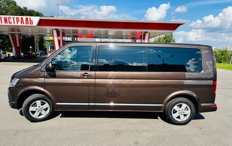 Volkswagen Caravelle T6 рестайлинг, 2018 год, 3 700 000 рублей, 4 фотография