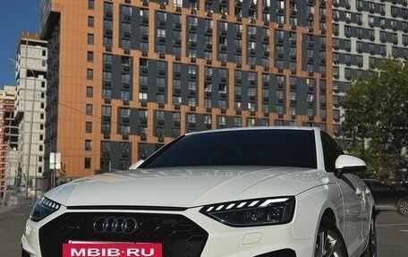 Audi A4, 2022 год, 4 750 000 рублей, 2 фотография