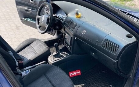 Volkswagen Golf IV, 2003 год, 200 000 рублей, 7 фотография
