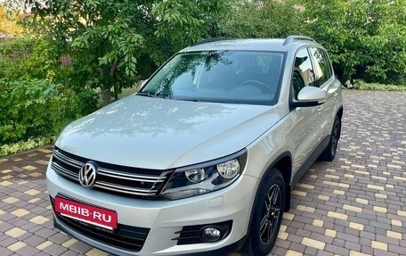 Volkswagen Tiguan I, 2012 год, 1 535 000 рублей, 2 фотография