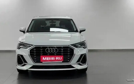 Audi Q3, 2022 год, 2 220 000 рублей, 2 фотография