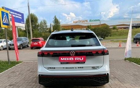 Volkswagen Tiguan, 2025 год, 4 650 000 рублей, 6 фотография