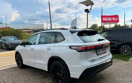 Volkswagen Tiguan, 2025 год, 4 650 000 рублей, 7 фотография