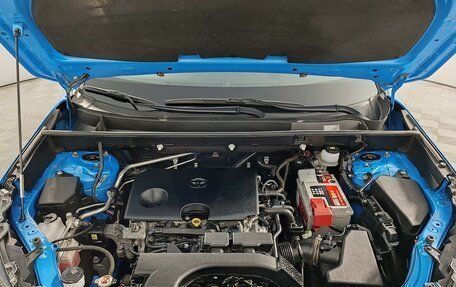 Toyota RAV4, 2020 год, 2 555 000 рублей, 10 фотография