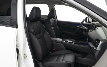 Nissan X-Trail, 2024 год, 3 948 500 рублей, 10 фотография