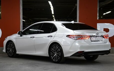 Toyota Camry, 2022 год, 2 649 000 рублей, 7 фотография