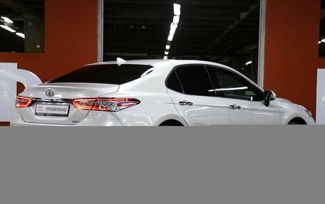 Toyota Camry, 2022 год, 2 649 000 рублей, 5 фотография