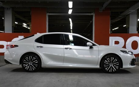 Toyota Camry, 2022 год, 2 649 000 рублей, 4 фотография