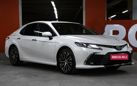 Toyota Camry, 2022 год, 2 649 000 рублей, 3 фотография