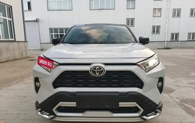 Toyota RAV4, 2022 год, 2 600 000 рублей, 1 фотография