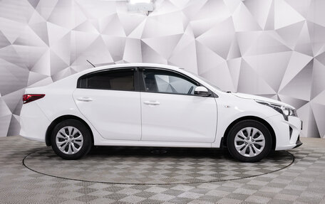 KIA Rio IV, 2021 год, 1 625 000 рублей, 6 фотография