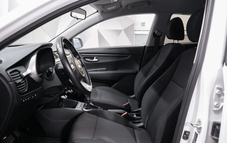 KIA Rio IV, 2021 год, 1 625 000 рублей, 10 фотография