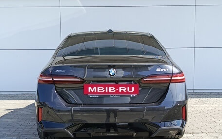 BMW 5 серия, 2023 год, 7 750 000 рублей, 6 фотография