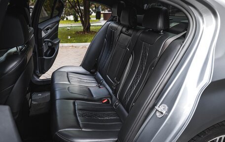 BMW 5 серия, 2018 год, 4 800 000 рублей, 14 фотография