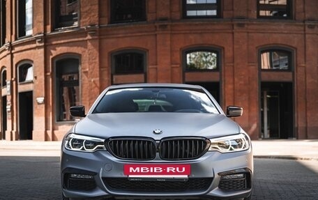 BMW 5 серия, 2018 год, 4 800 000 рублей, 2 фотография