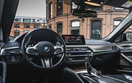 BMW 5 серия, 2018 год, 4 800 000 рублей, 21 фотография
