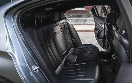 BMW 5 серия, 2018 год, 4 800 000 рублей, 16 фотография