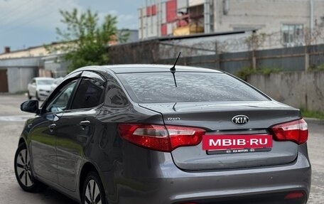 KIA Rio III рестайлинг, 2013 год, 865 000 рублей, 33 фотография