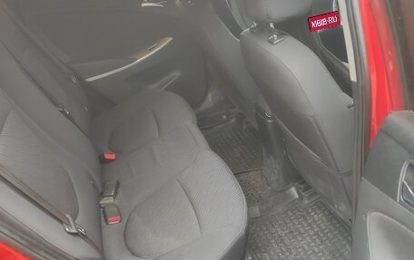 Hyundai Solaris II рестайлинг, 2014 год, 670 000 рублей, 7 фотография