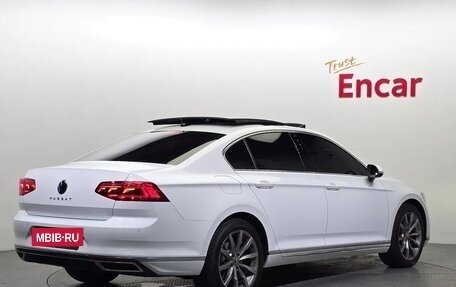 Volkswagen Passat B8 рестайлинг, 2022 год, 2 578 035 рублей, 20 фотография