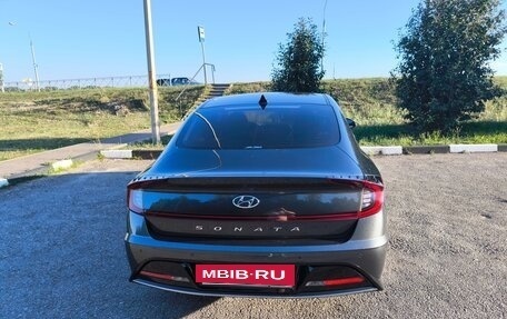 Hyundai Sonata VIII, 2021 год, 3 180 000 рублей, 7 фотография