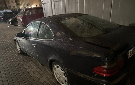 Mercedes-Benz CLK-Класс, 1998 год, 105 000 рублей, 2 фотография