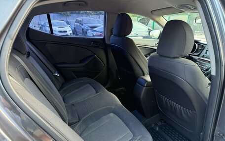 KIA Optima III, 2012 год, 850 000 рублей, 16 фотография