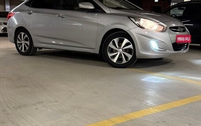 Hyundai Solaris II рестайлинг, 2013 год, 640 000 рублей, 1 фотография