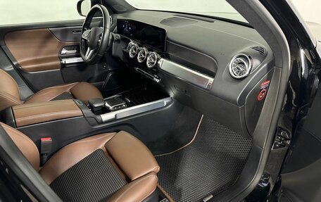 Mercedes-Benz GLB, 2021 год, 3 100 000 рублей, 14 фотография