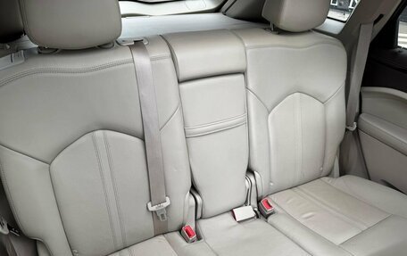 Cadillac SRX II рестайлинг, 2014 год, 1 490 000 рублей, 16 фотография