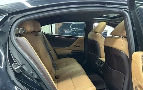 Lexus ES VII, 2020 год, 2 864 000 рублей, 13 фотография