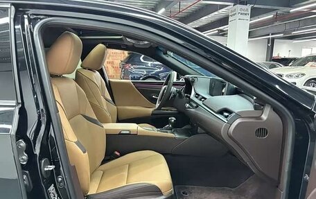 Lexus ES VII, 2020 год, 2 864 000 рублей, 11 фотография