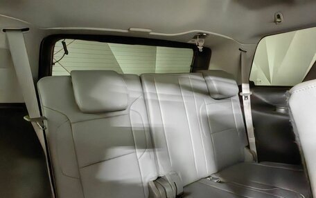 Chevrolet Tahoe IV, 2016 год, 3 299 000 рублей, 17 фотография