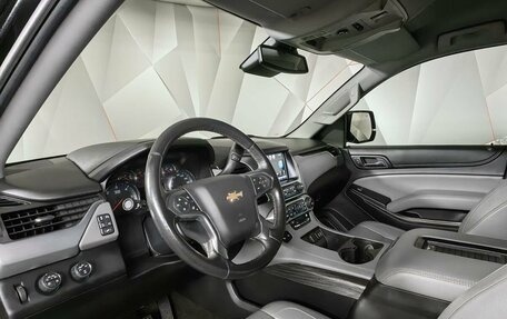 Chevrolet Tahoe IV, 2016 год, 3 299 000 рублей, 15 фотография