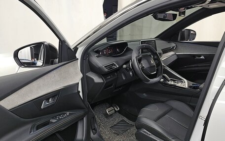 Peugeot 3008 II, 2022 год, 1 950 469 рублей, 10 фотография