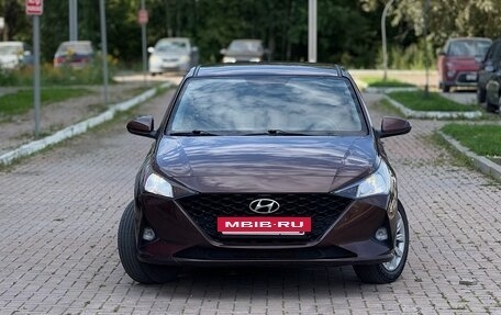 Hyundai Solaris II рестайлинг, 2022 год, 1 480 000 рублей, 2 фотография