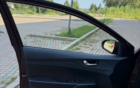 Hyundai Solaris II рестайлинг, 2022 год, 1 480 000 рублей, 23 фотография