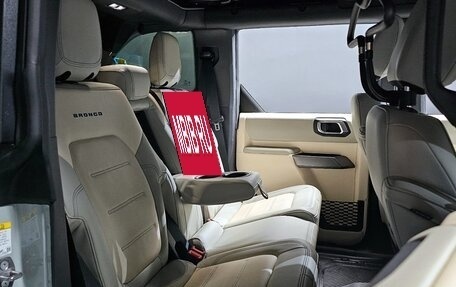 Ford Bronco, 2022 год, 5 640 015 рублей, 10 фотография