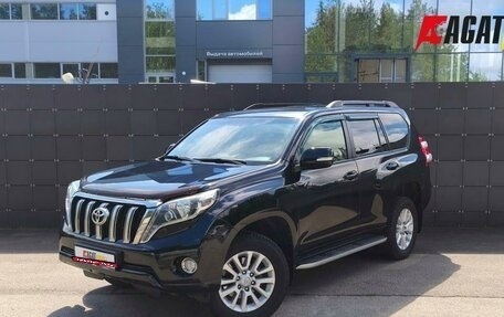 Toyota Land Cruiser Prado 150 рестайлинг 2, 2014 год, 3 350 000 рублей, 1 фотография
