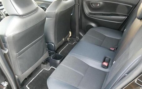 Toyota Vitz, 2020 год, 1 050 000 рублей, 18 фотография